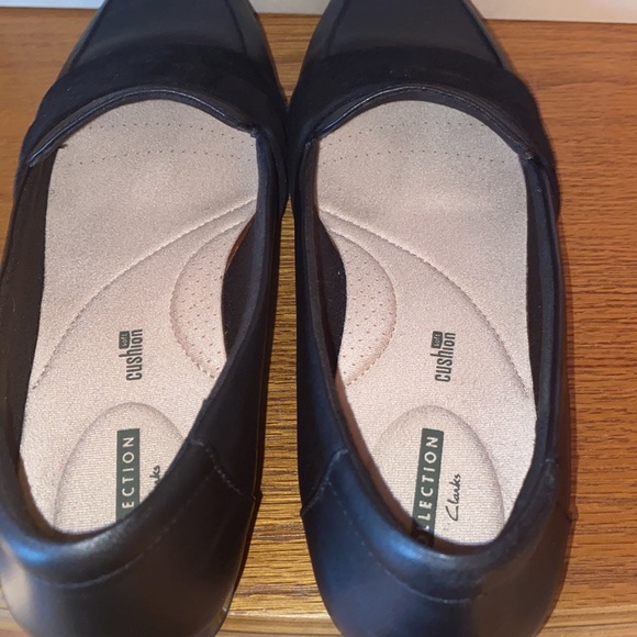 Clarks Flat Loafer - Picture 6 of 7